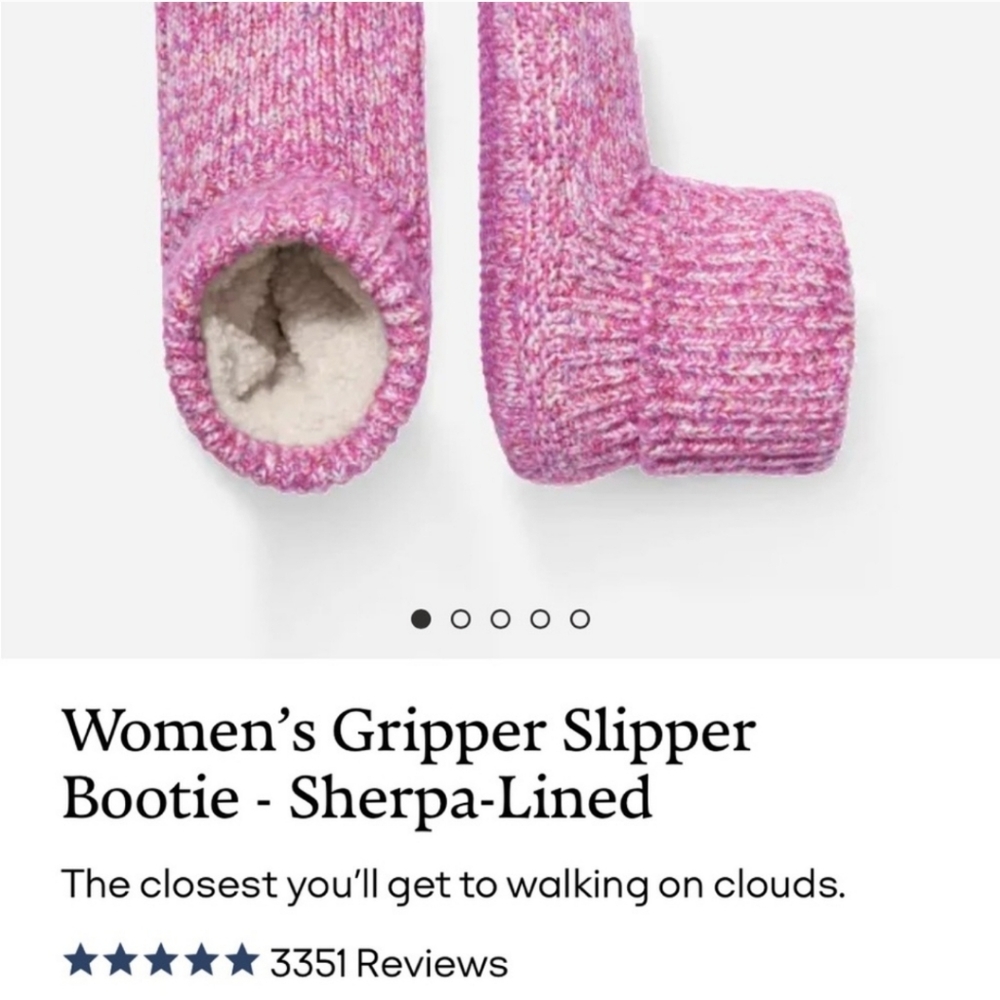Bombas Gripper Slipper NWOT
